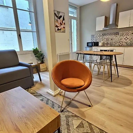 Daire Terrasse, Hypercentre, Neuf, Rdc